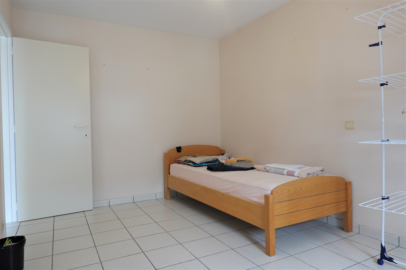 Duplexappartement in centrum Gistel met garage 