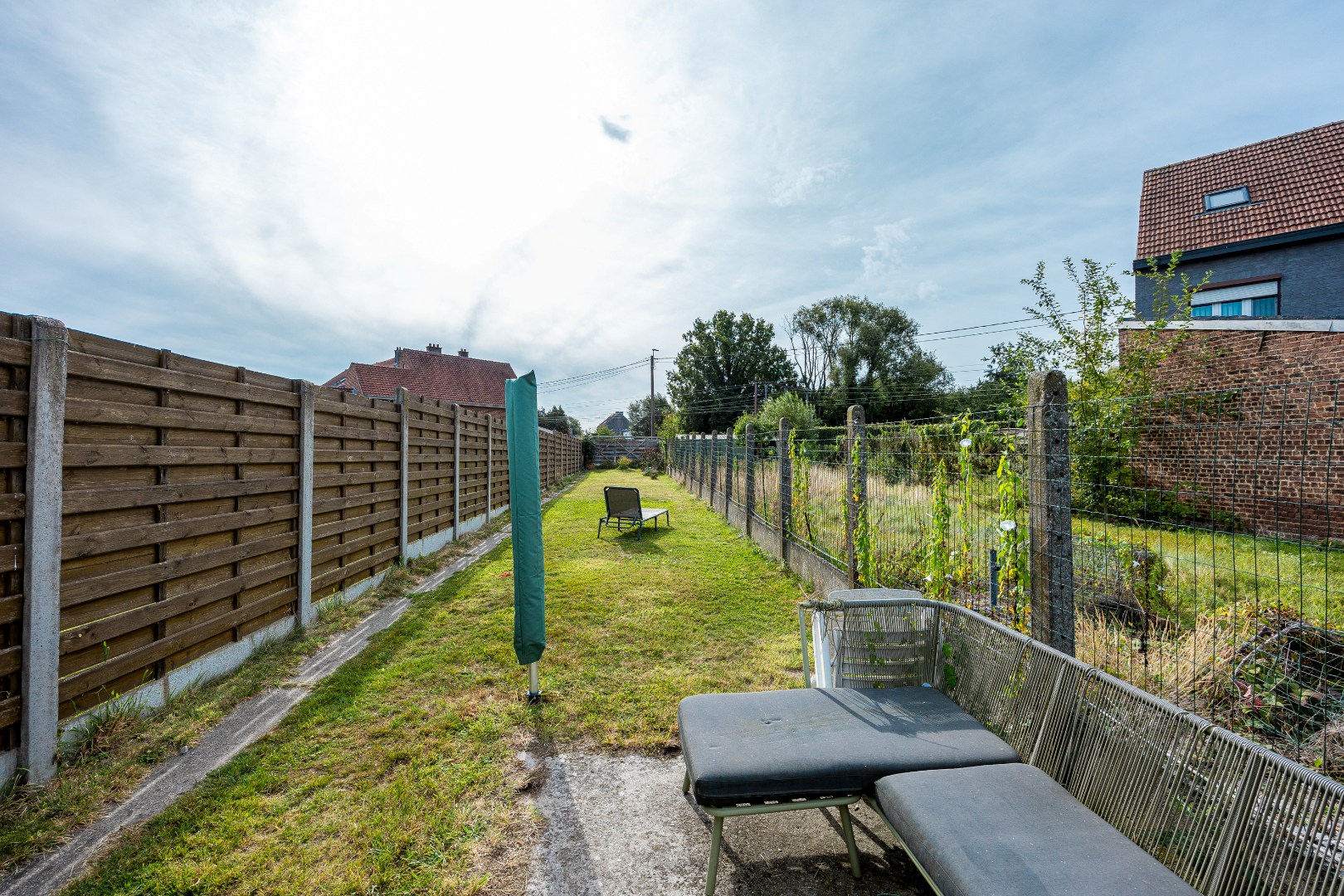 Instapklare woning met tuin, oprit en groene ligging te Sint-Katherina-Lombeek 