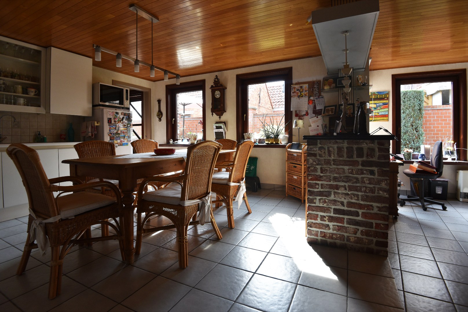 Te renoveren woning 4 slaapkamers en tuin op 600m² te Maldegem Kleit 