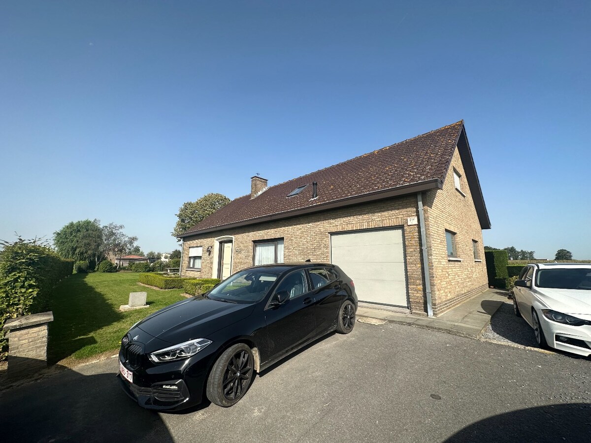 Landelijk gelegen woning met grote tuin 