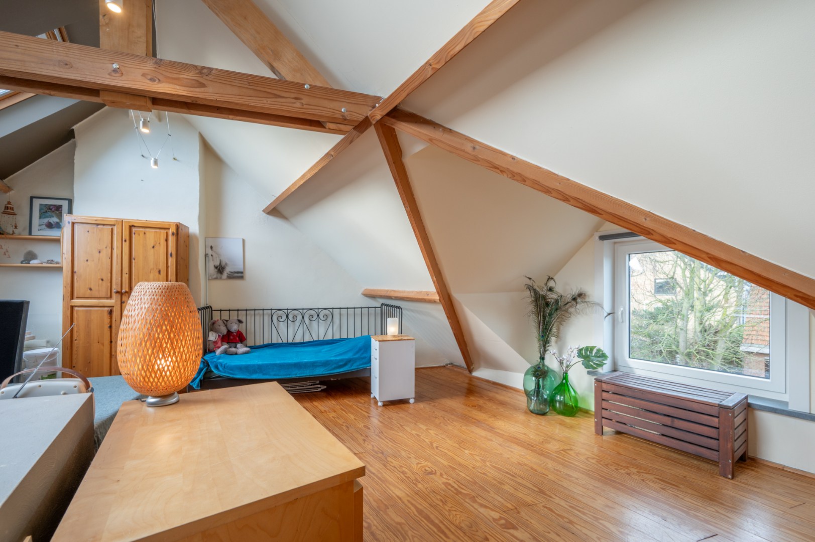 Instapklare en charmante woning met 3 slaapkamers en tuin 