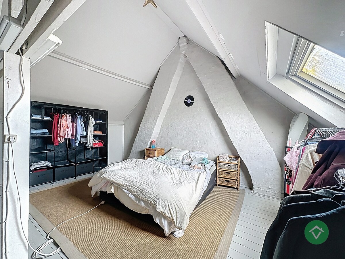 Gezinswoning met 3 slaapkamers en tuin op centrale ligging in Torhout 