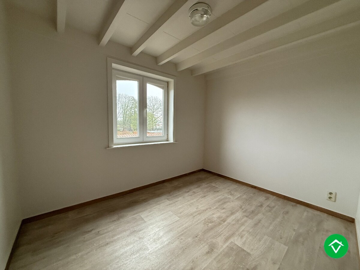 Rijwoning met 4 slaapkamers en terrastuin te Dadizele 