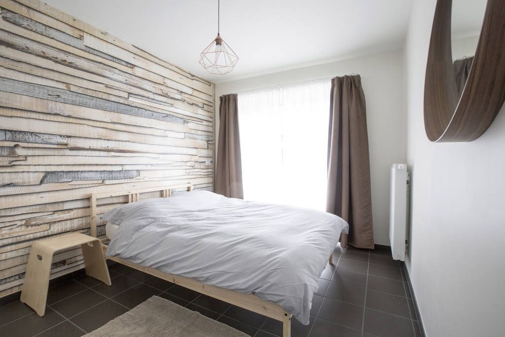 Multi-funktioneel gelijkvloers appartement. Optimale commerciële ligging ! 