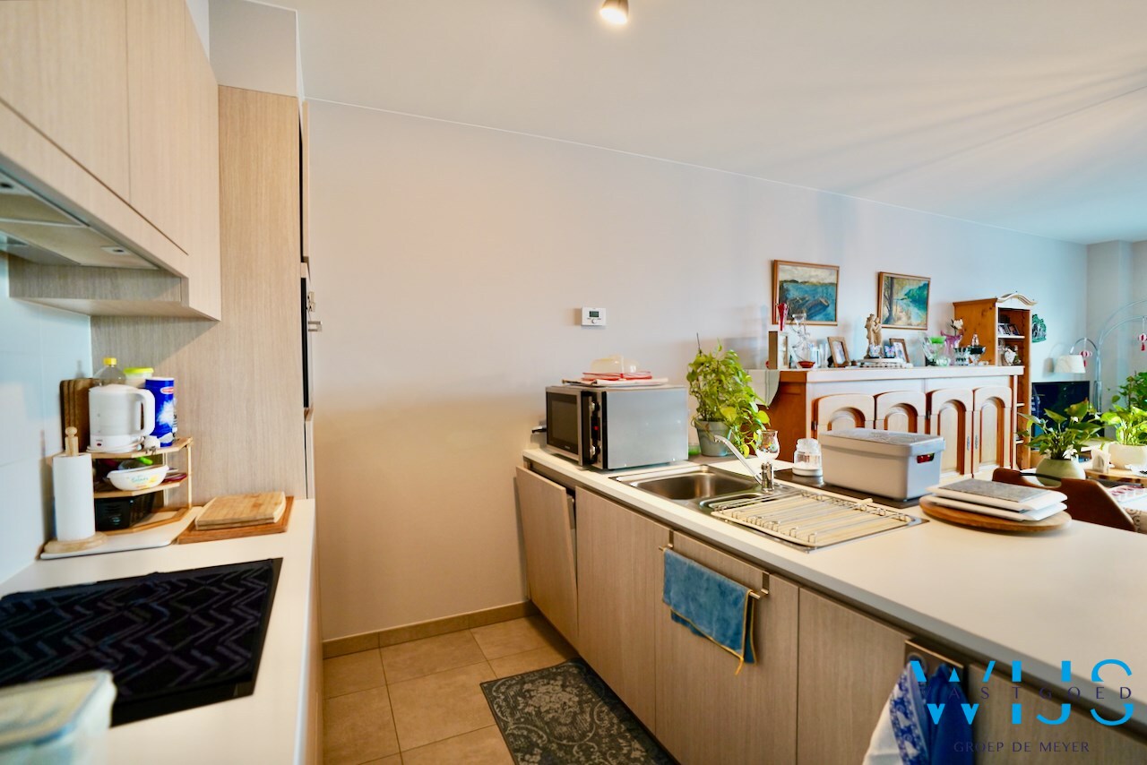 Instapklaar &amp; energiezuinig appartement te centrum Ertvelde ! 