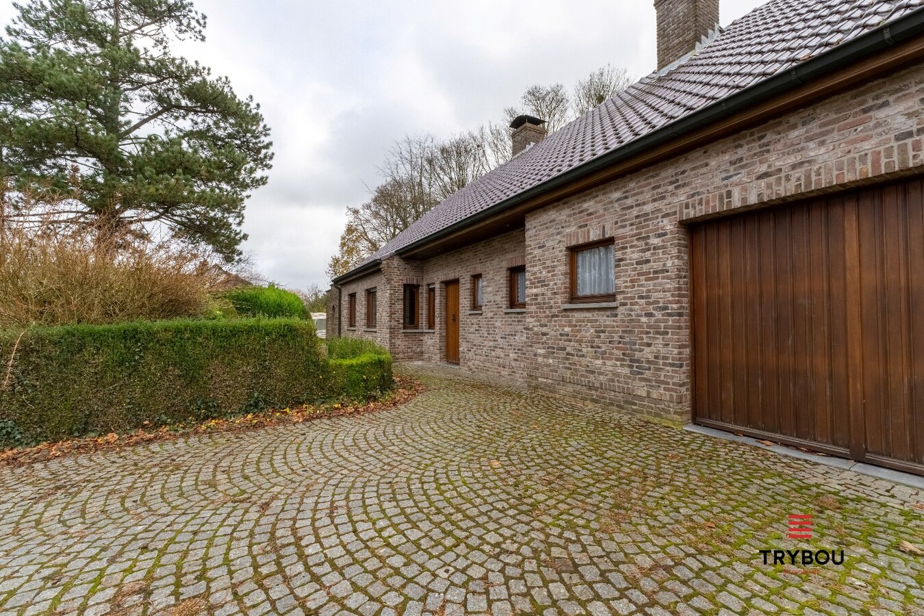 Wonen met een vakantiegevoel – unieke villa op de top van de Rodeberg 