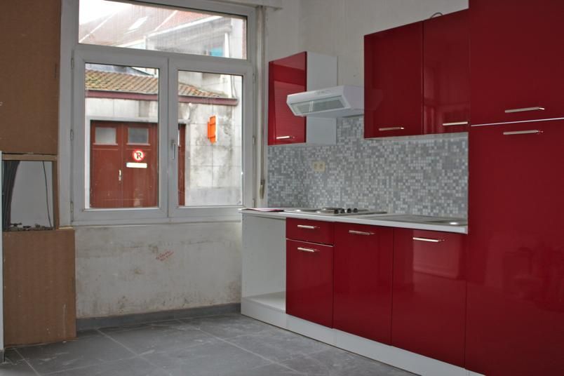 Pas gerenoveerde rijwoning nabij centrum Ledeberg 