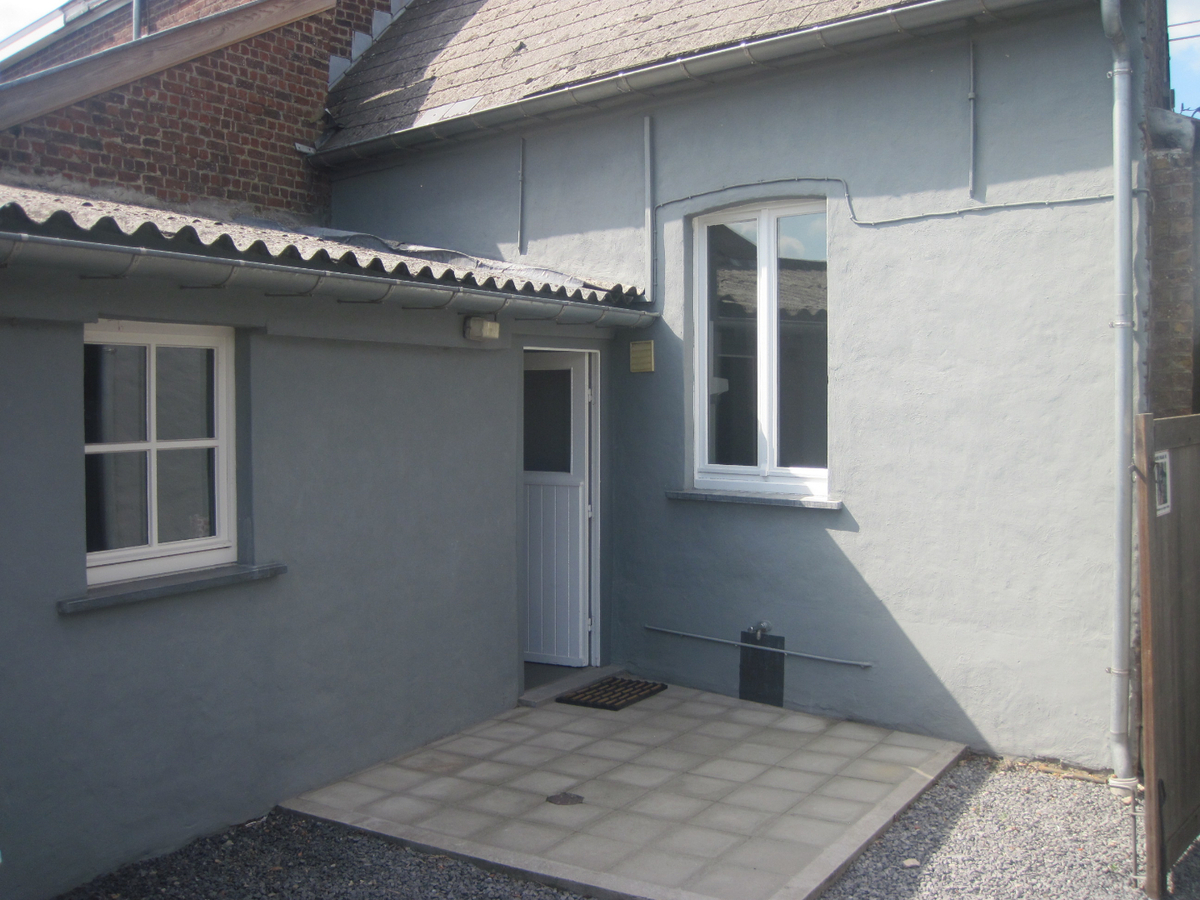 Praktische, goed onderhouden woning met tuin. 