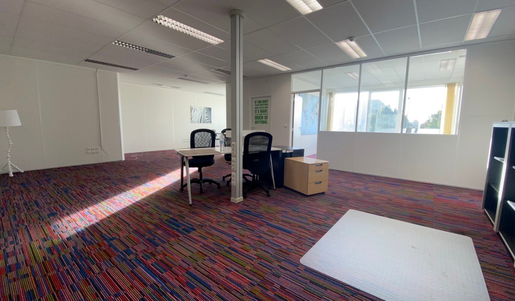 Instapklare kantoren te huur in Lokeren