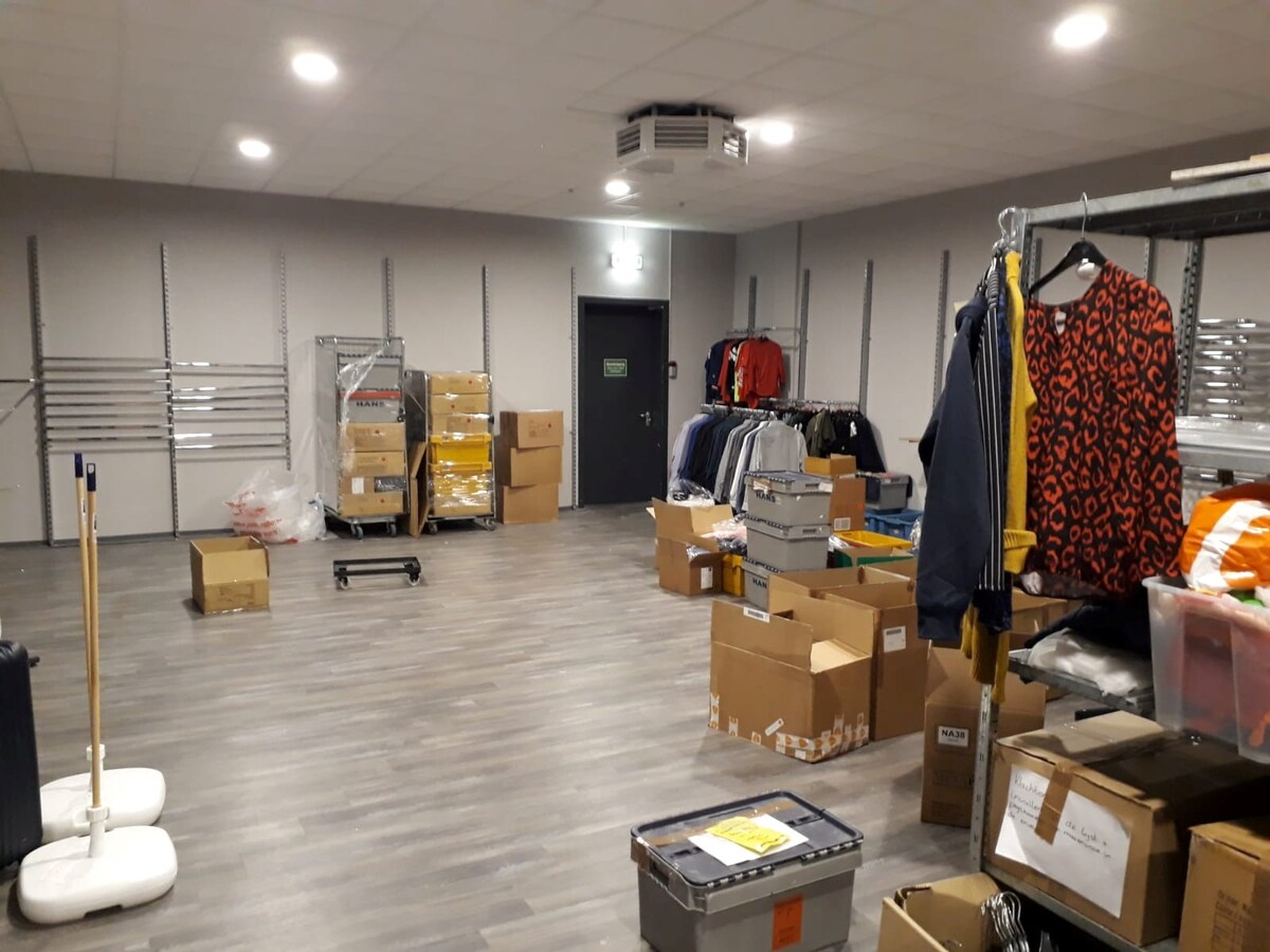 Zeer fraai winkelpand te koop in het prestigieuze Marktstaete complex in het centrum van Bladel (NB). 