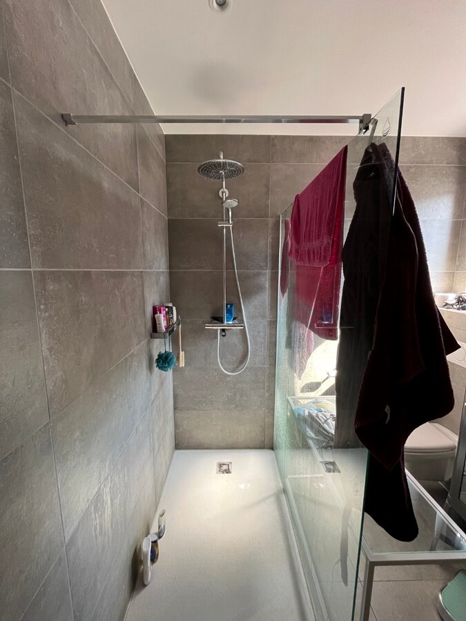 Recente nieuwbouwwoning in centrum Gavere 