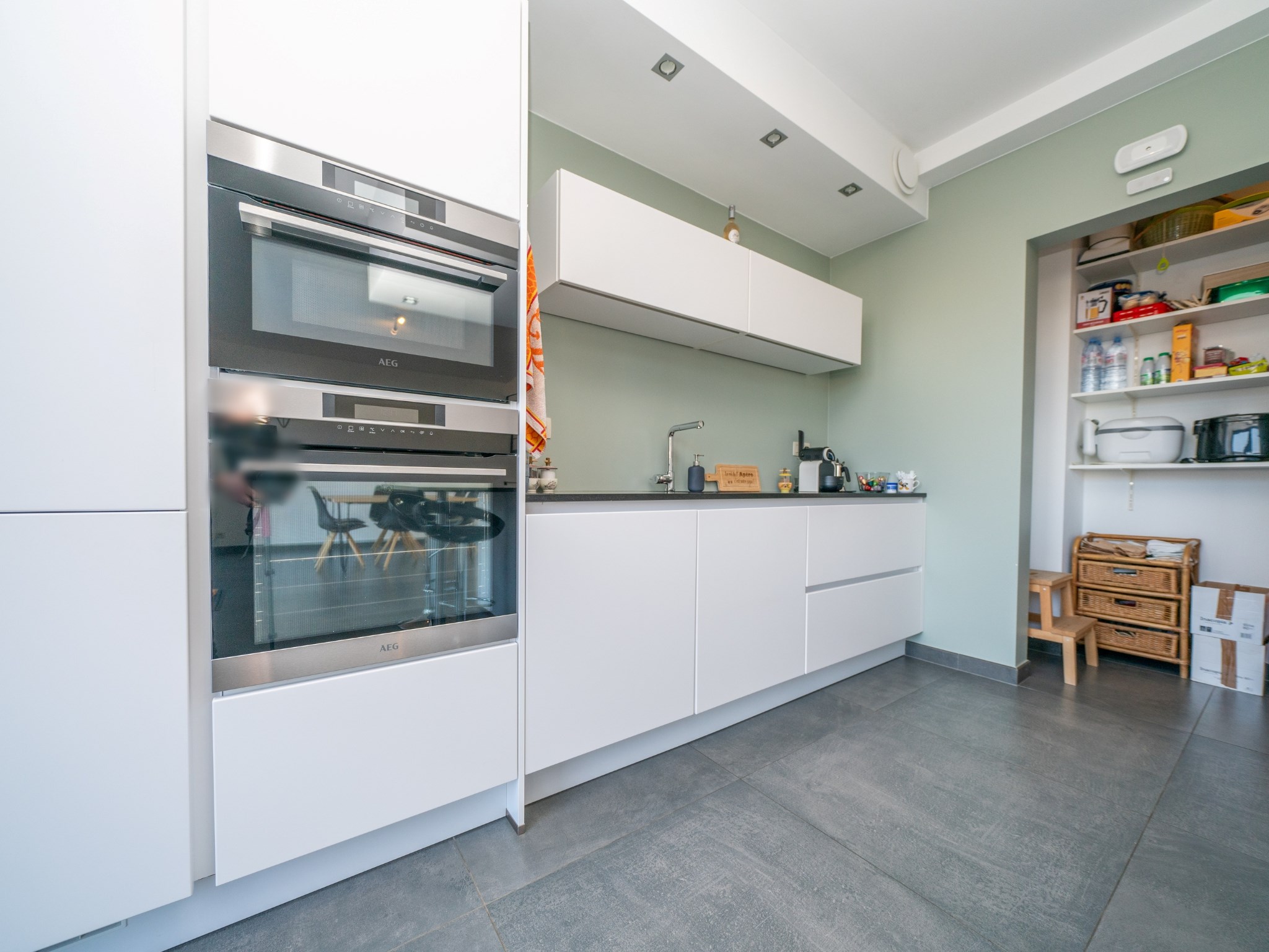 Nouvelle construction 3 chambres, 3 sdb et garage 