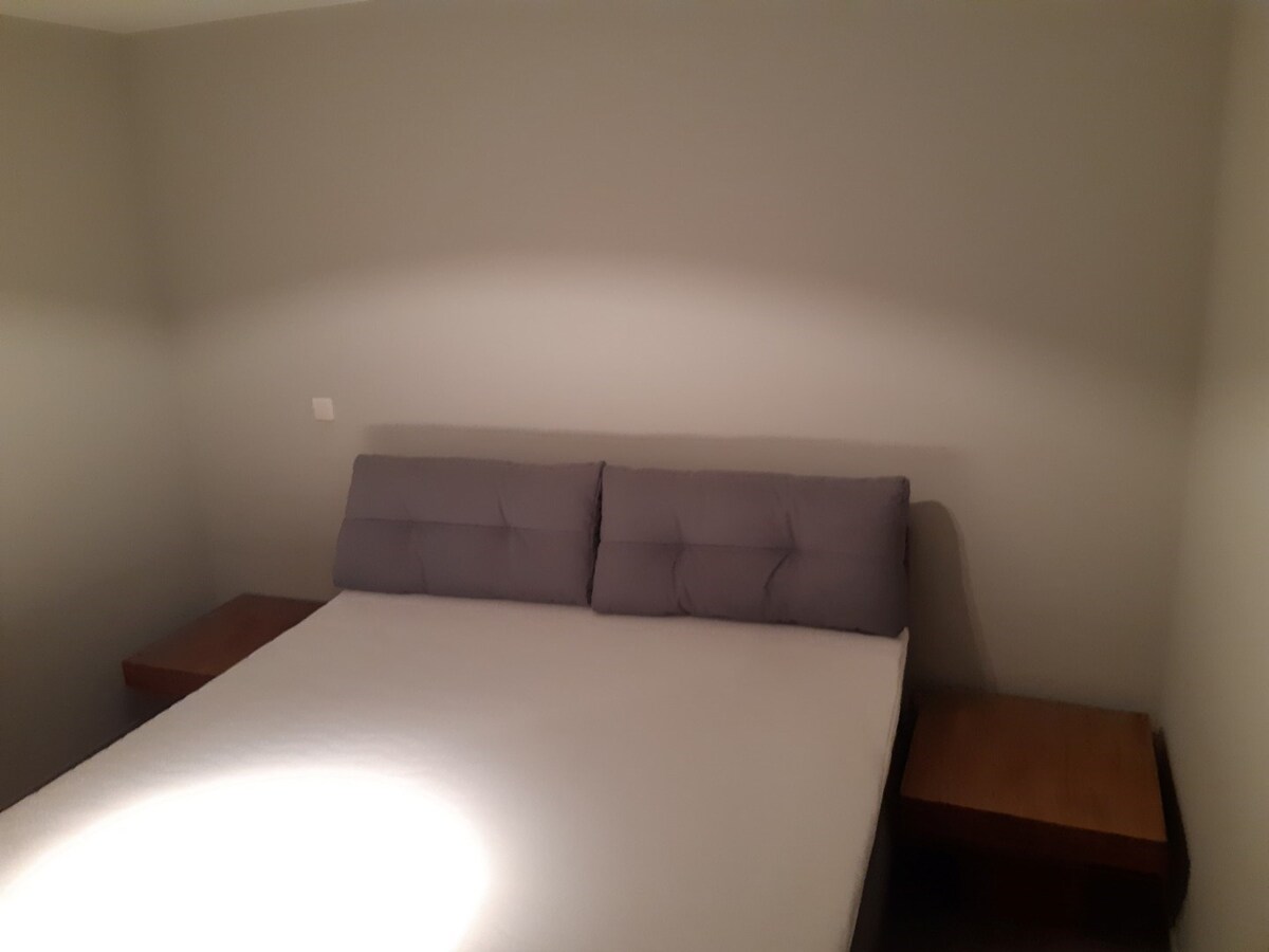 Uitstekend gelegen BEN-appartement in hartje Asper. 