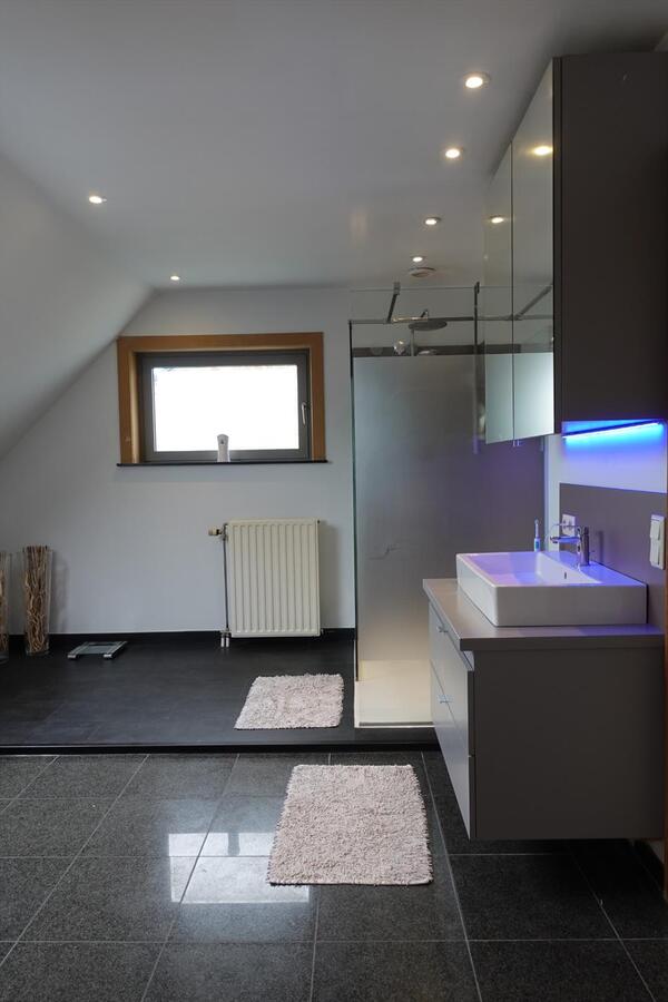 Rustig gelegen villa met prachtige tuin 