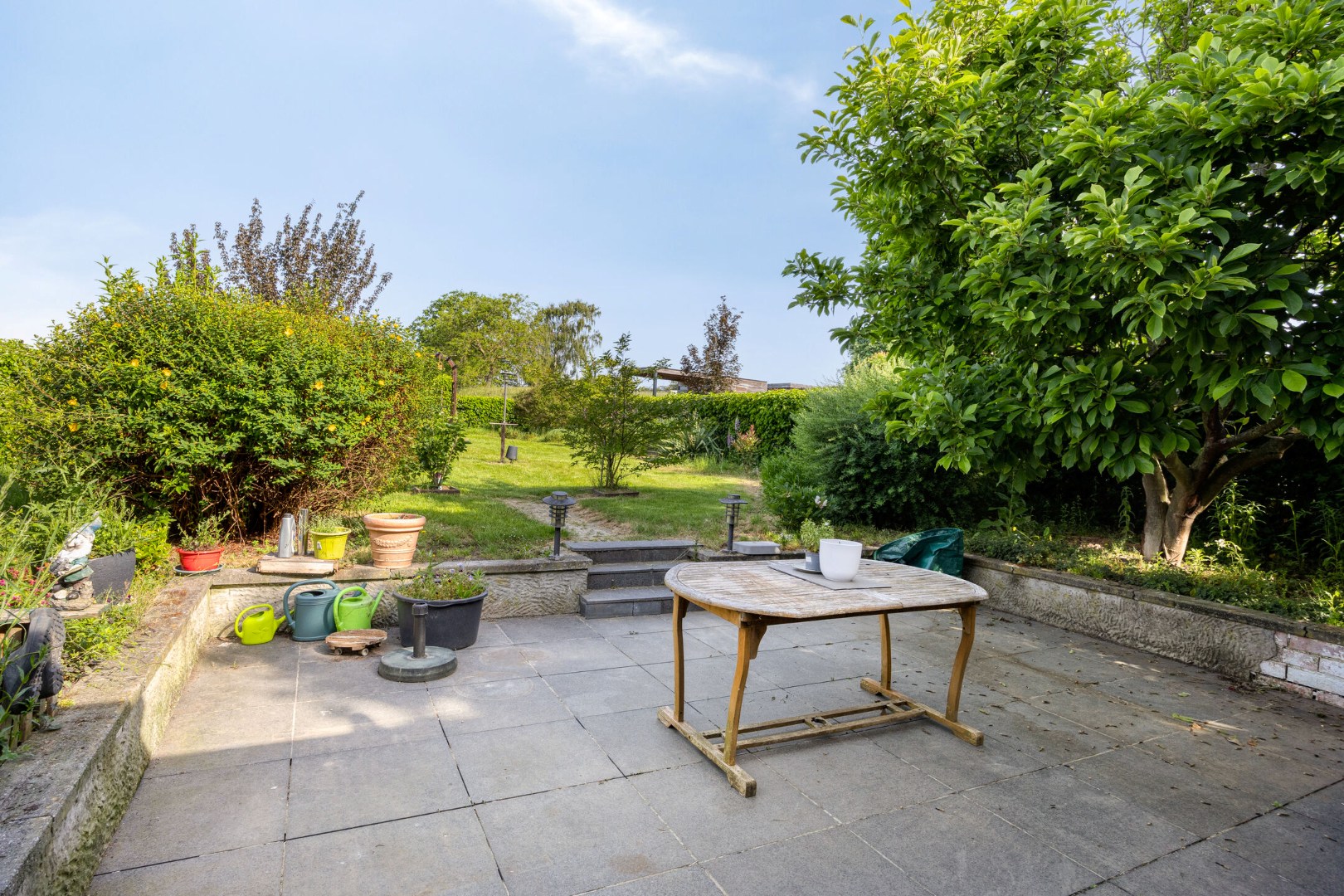 Halfopen bebouwing met 4 slaapkamers, oppervlakte 12a27ca - EPC 318 