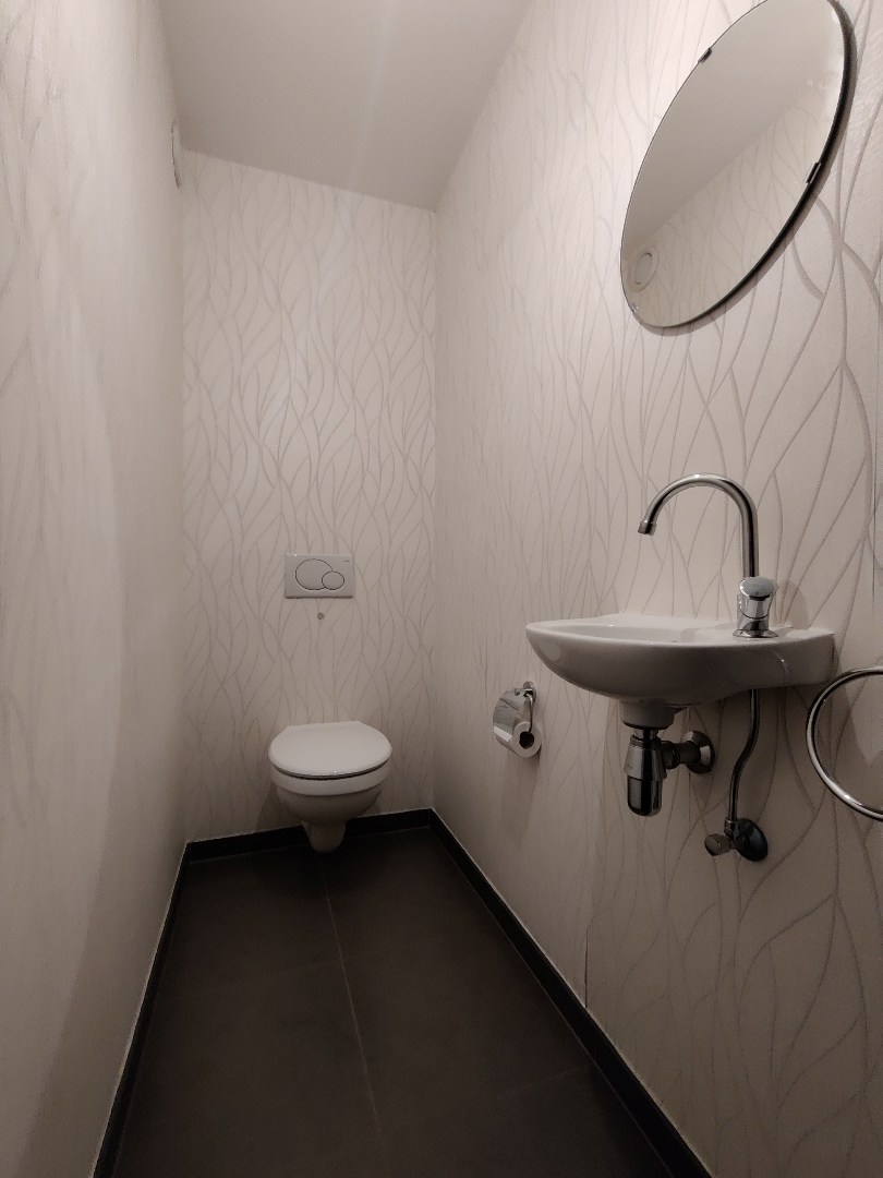 Prachtig, instapklaar appartement met 2 slaapkamers gelegen te centrum Geel 