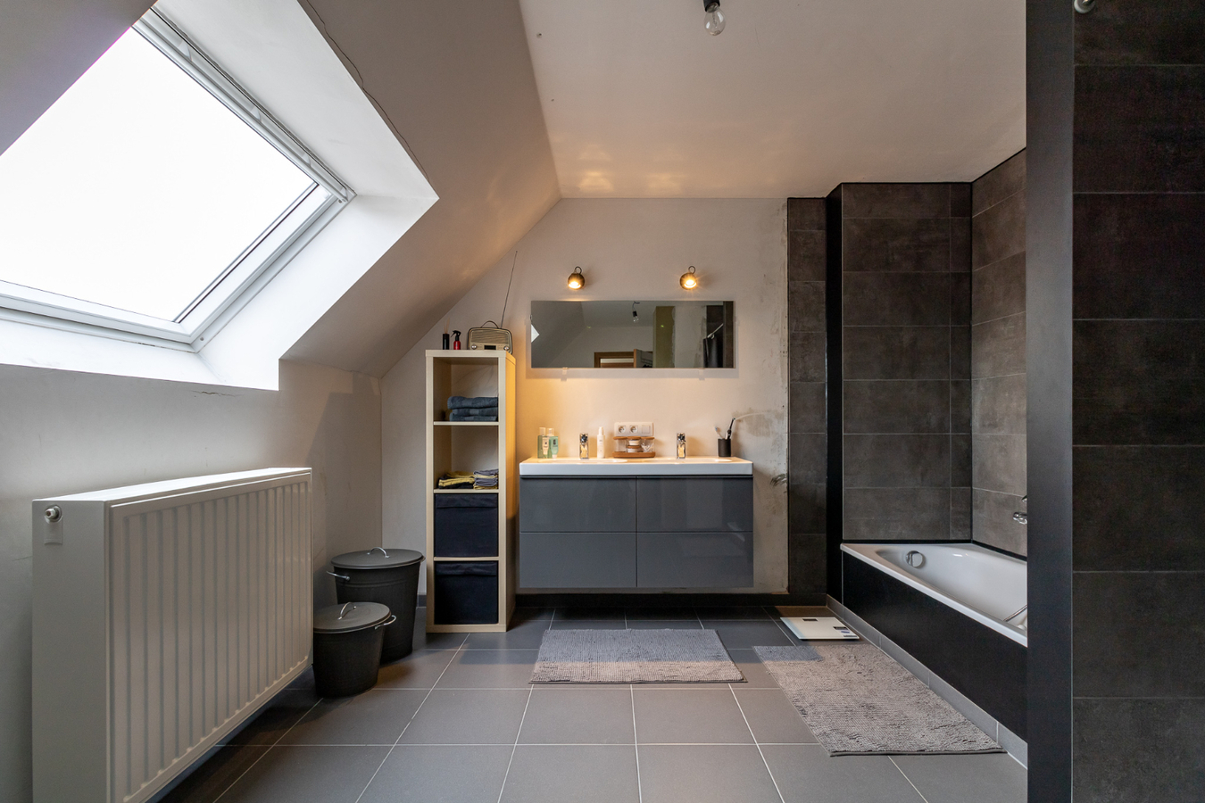 Recente gezinswoning op rustige locatie in Koekelare 