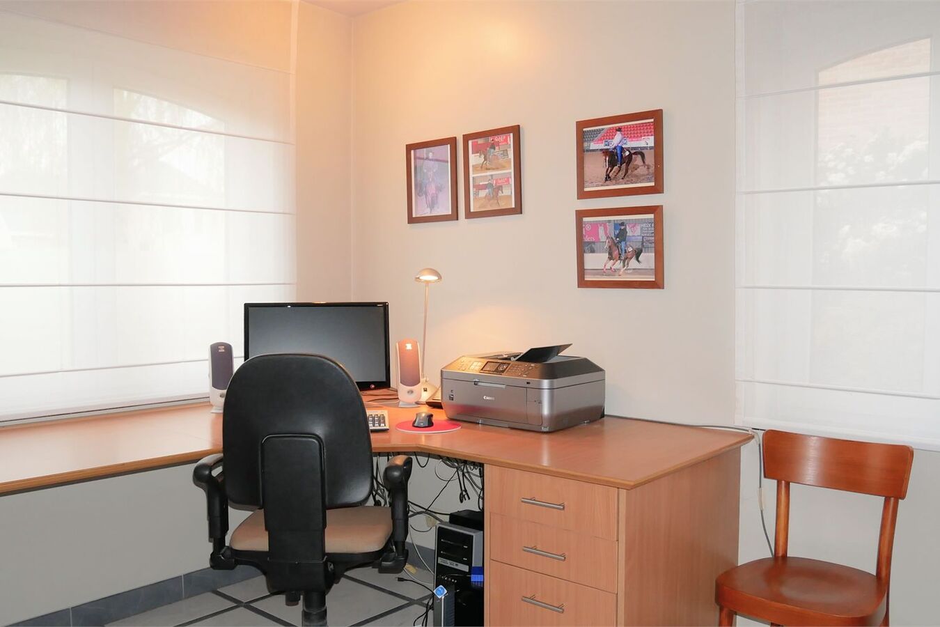 Tijdloze woning op 1254 m² in residentiële wijk 