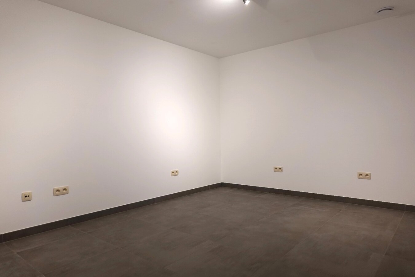 Nieuwbouwwoning met 3 slaapkamers te Jabbeke 