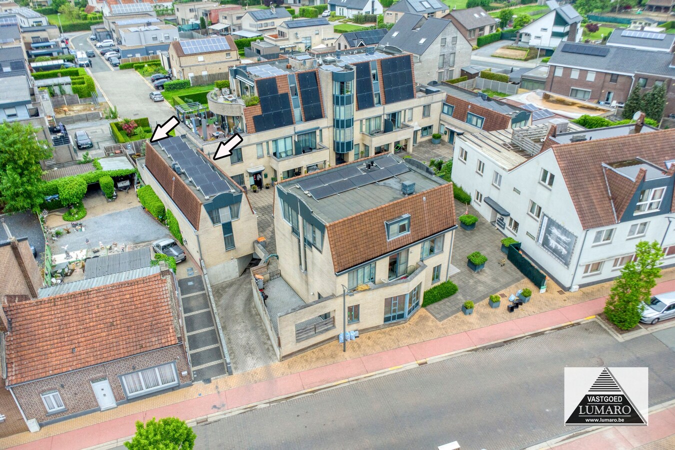 Comfortabele woning met privé tuintje, met zonnepanelen. 