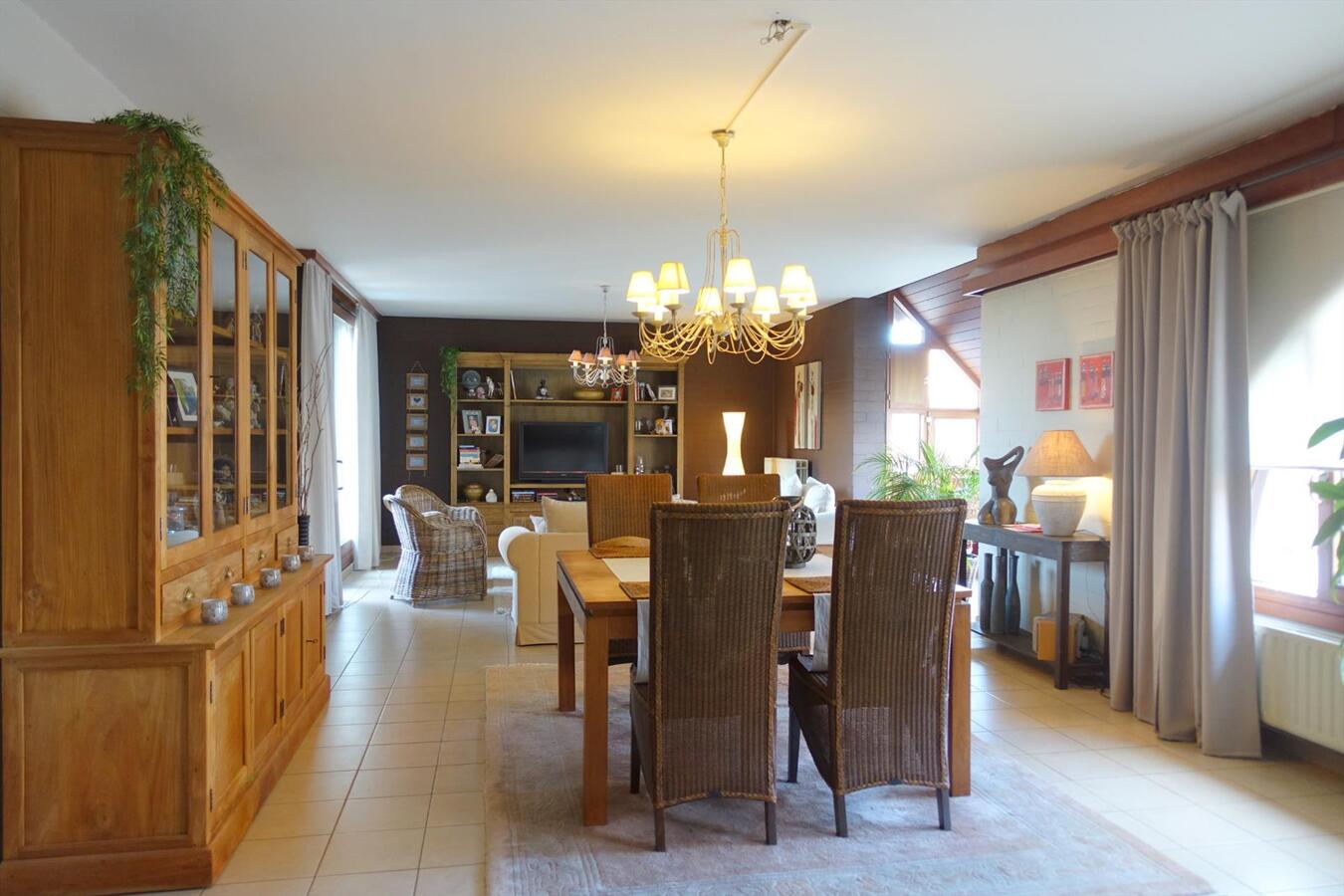 Prachtig pand met gemengd gebruik 