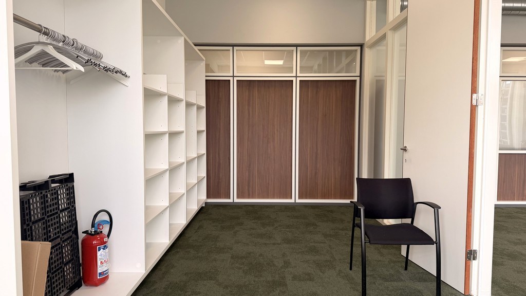Kantoren en magazijn te huur in Ceka Center te Antwerpen