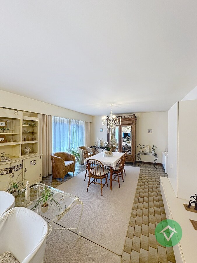 Woning met garage in centrum van Koekelare 