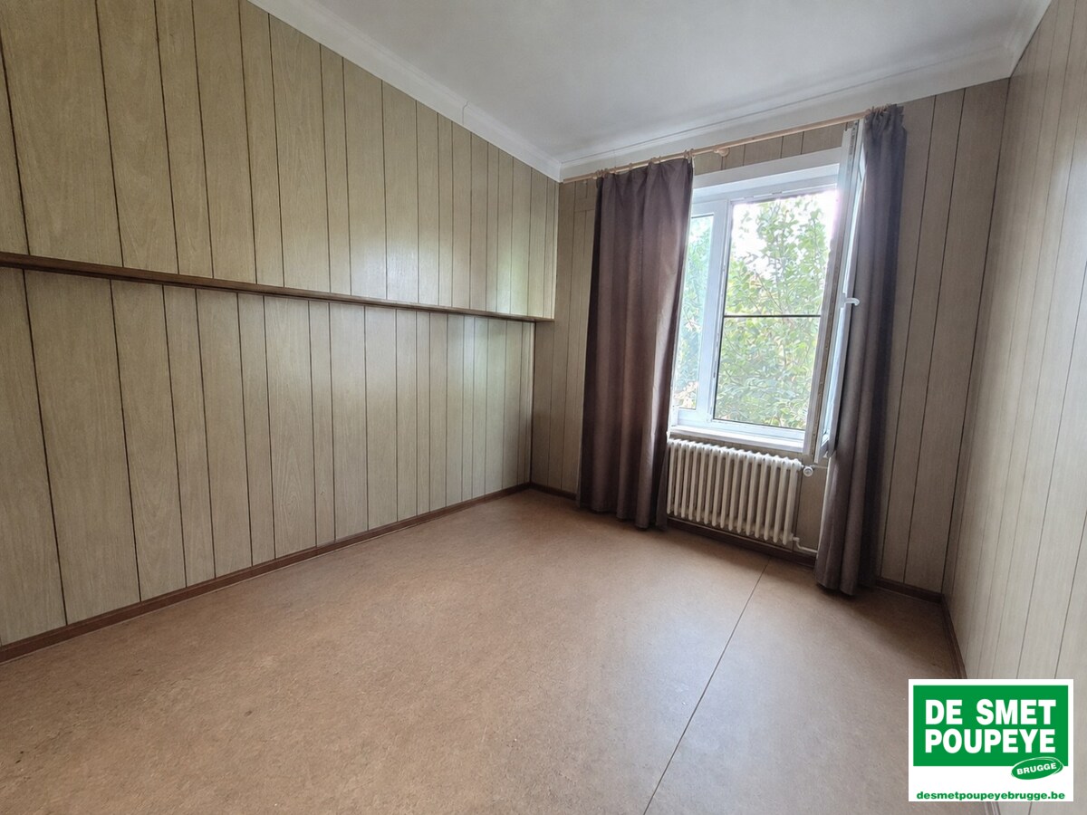 Ruime alleenstaande villa 