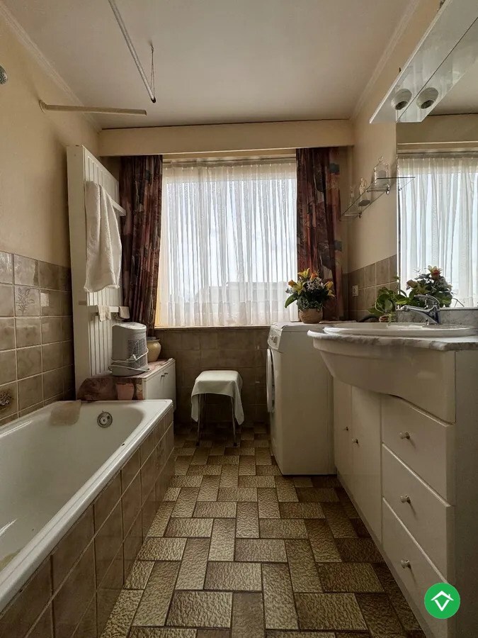 Appartement met 2 slaapkamers en garage te Koekelare 