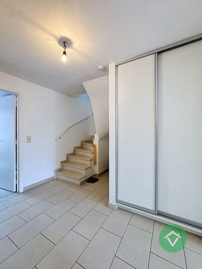 Instapklaar appartement met 4 slaapkamers en 2 badkamers in centrum Gistel 