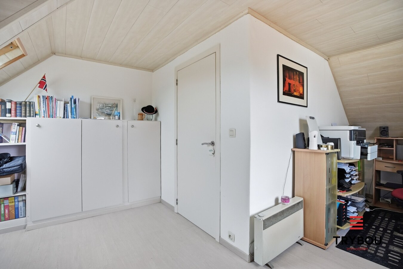 Rustig gelegen, alleenstaande woning op ruim perceel van 2210 m² 