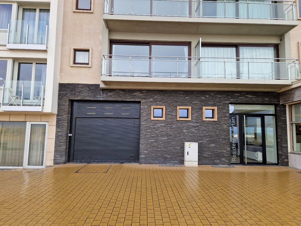 Te koop - Garage - Nieuwpoort