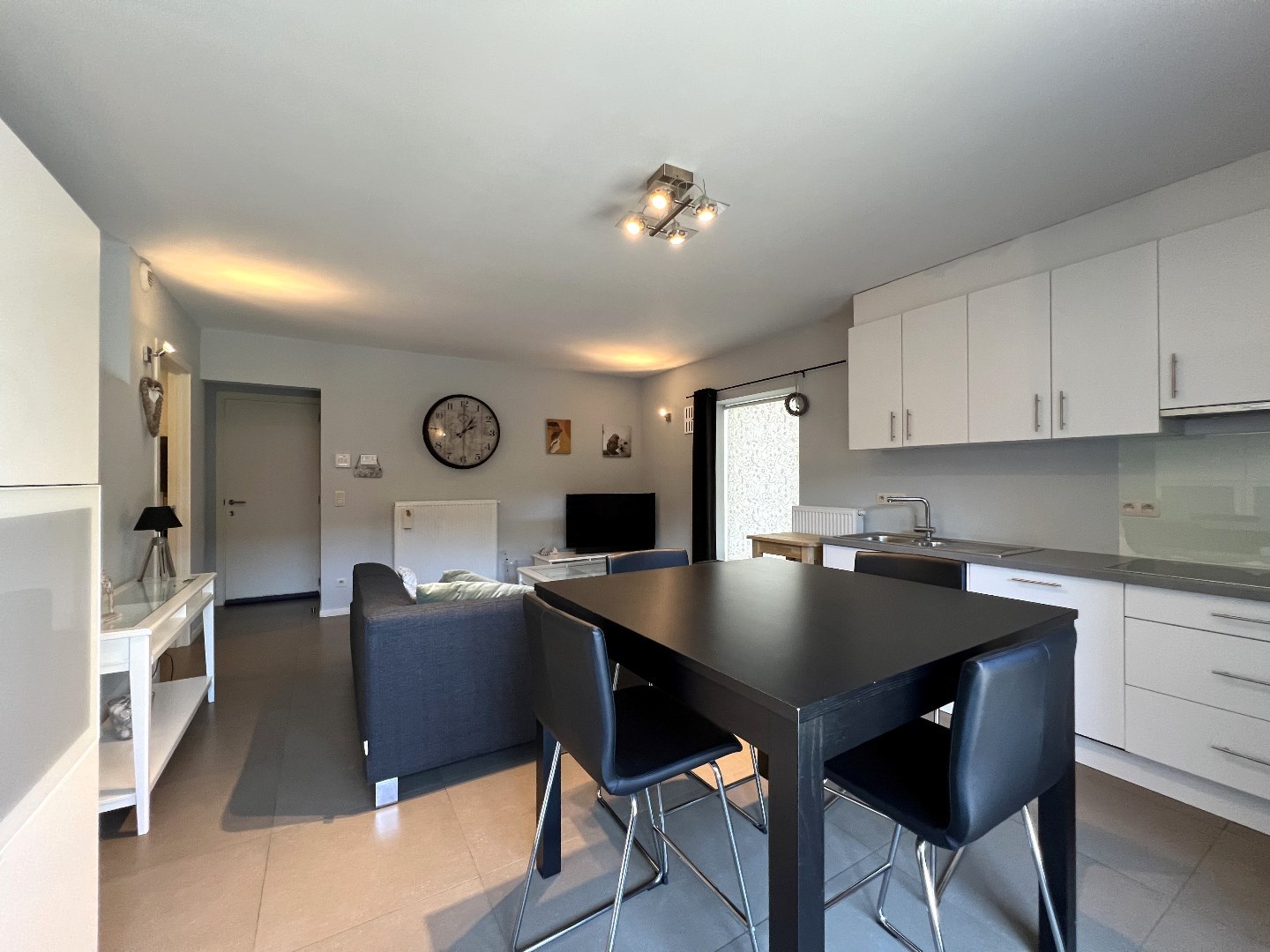 Gezellig gelijkvloers studio, nabij het centrum van Mol! 