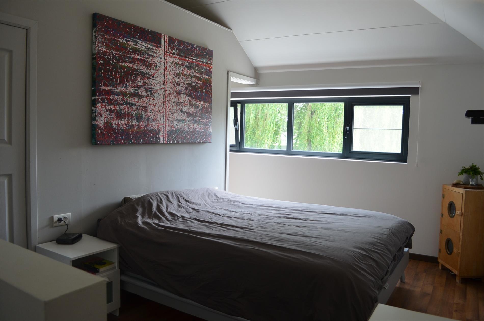 Energiezuinige woning met 3 slpks, 2 badkamers, garage en tuin rustig gelegen te Ertvelde 