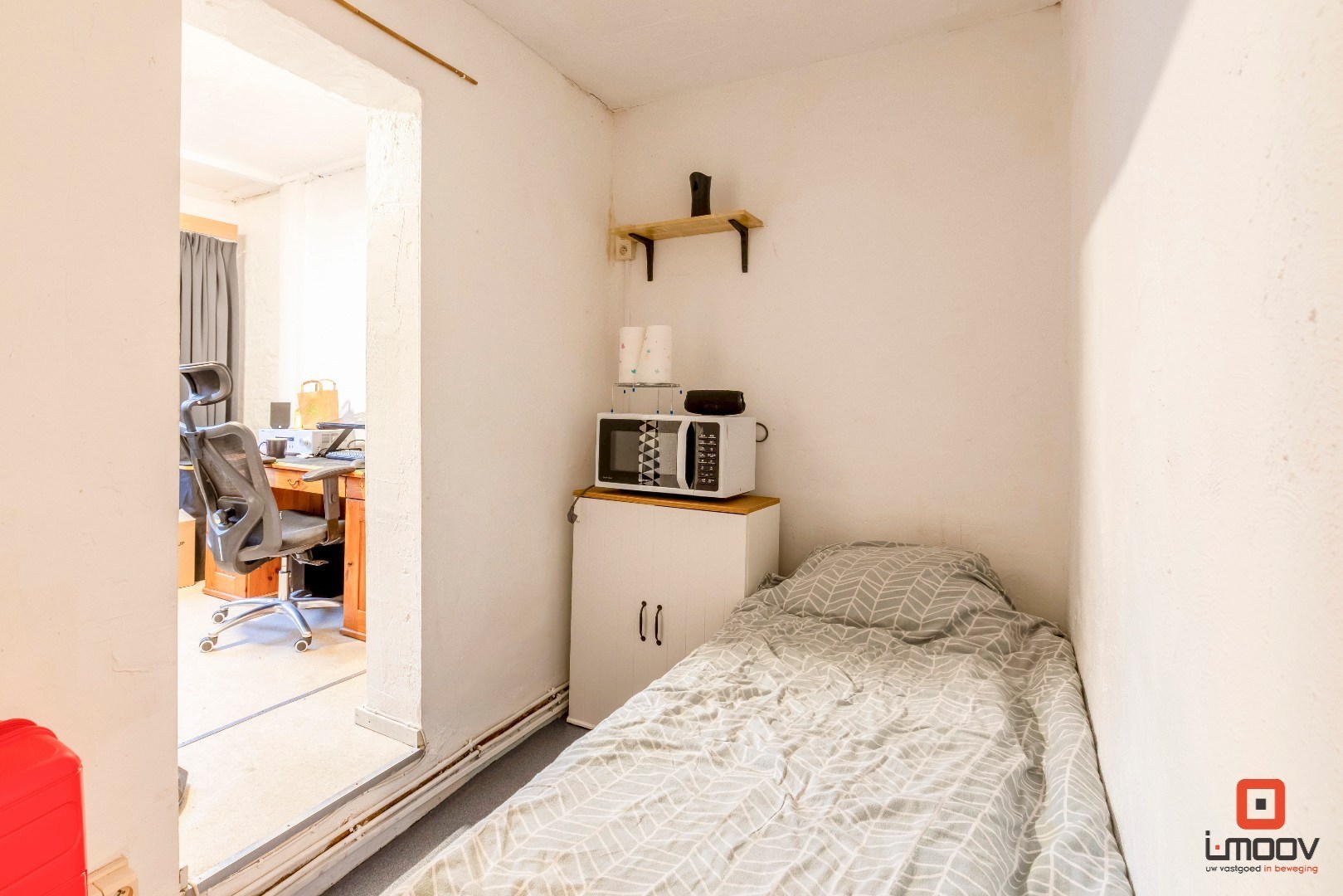 Sterke, vergunde opbrengsteigendom met uitstekend verhuurpotentieel op toplocatie in Gent 