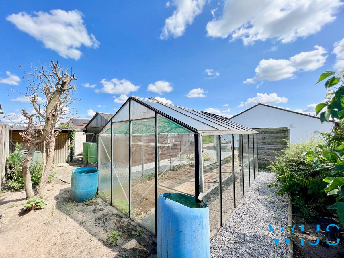 Enorm goed gelegen bungalow op 668 m² te Ertvelde ! 