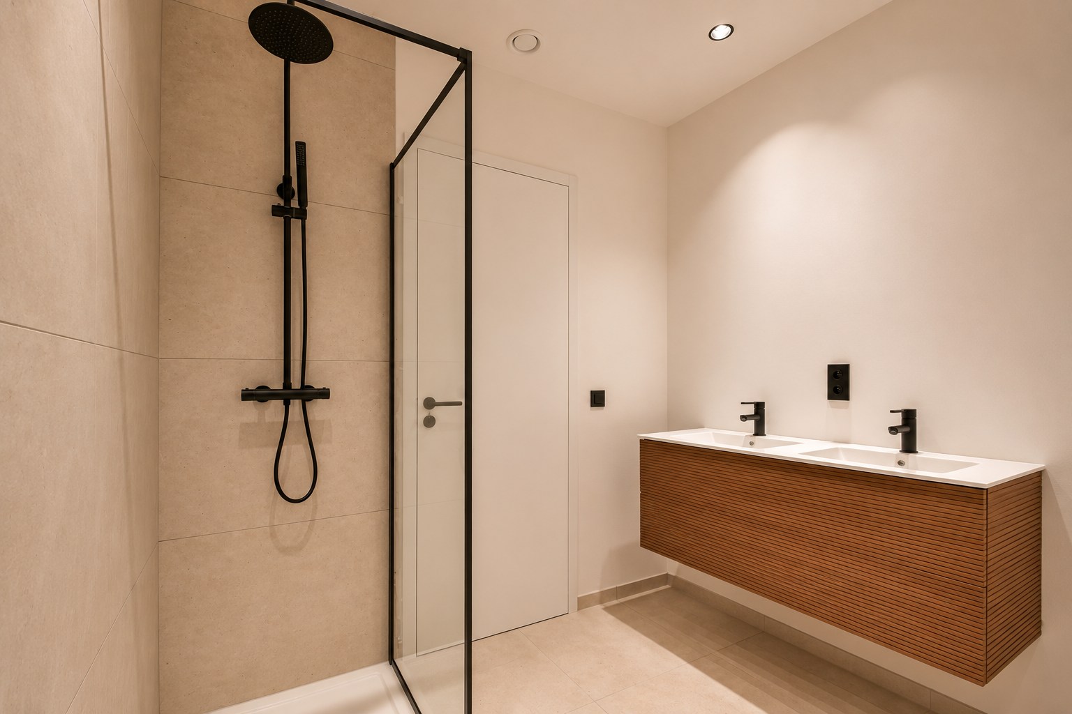 Ruime afgewerkte nieuwbouwwoning met landelijk zicht! 
