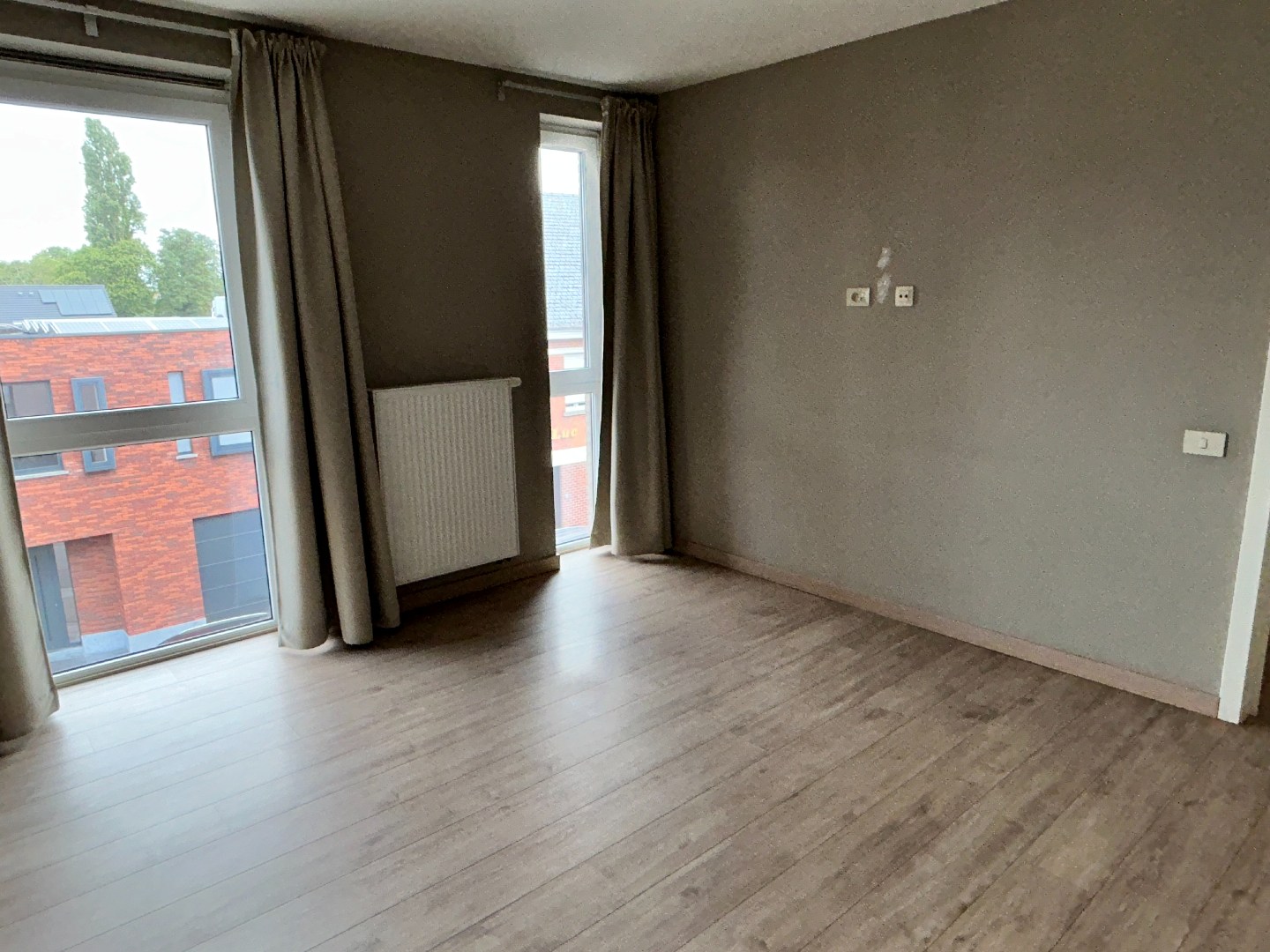 Instapklaar appartement met 3 slaapkamers, terras en garage 