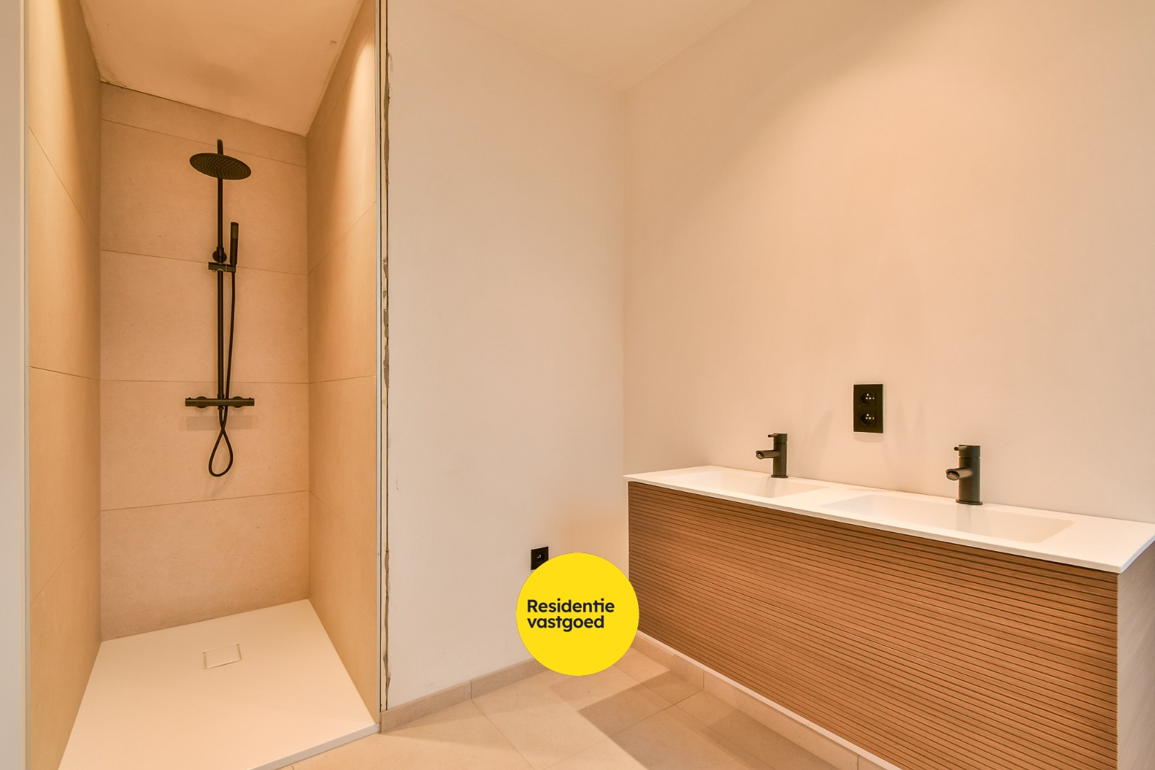 Ruime en kwalitatieve nieuwbouwwoning! 