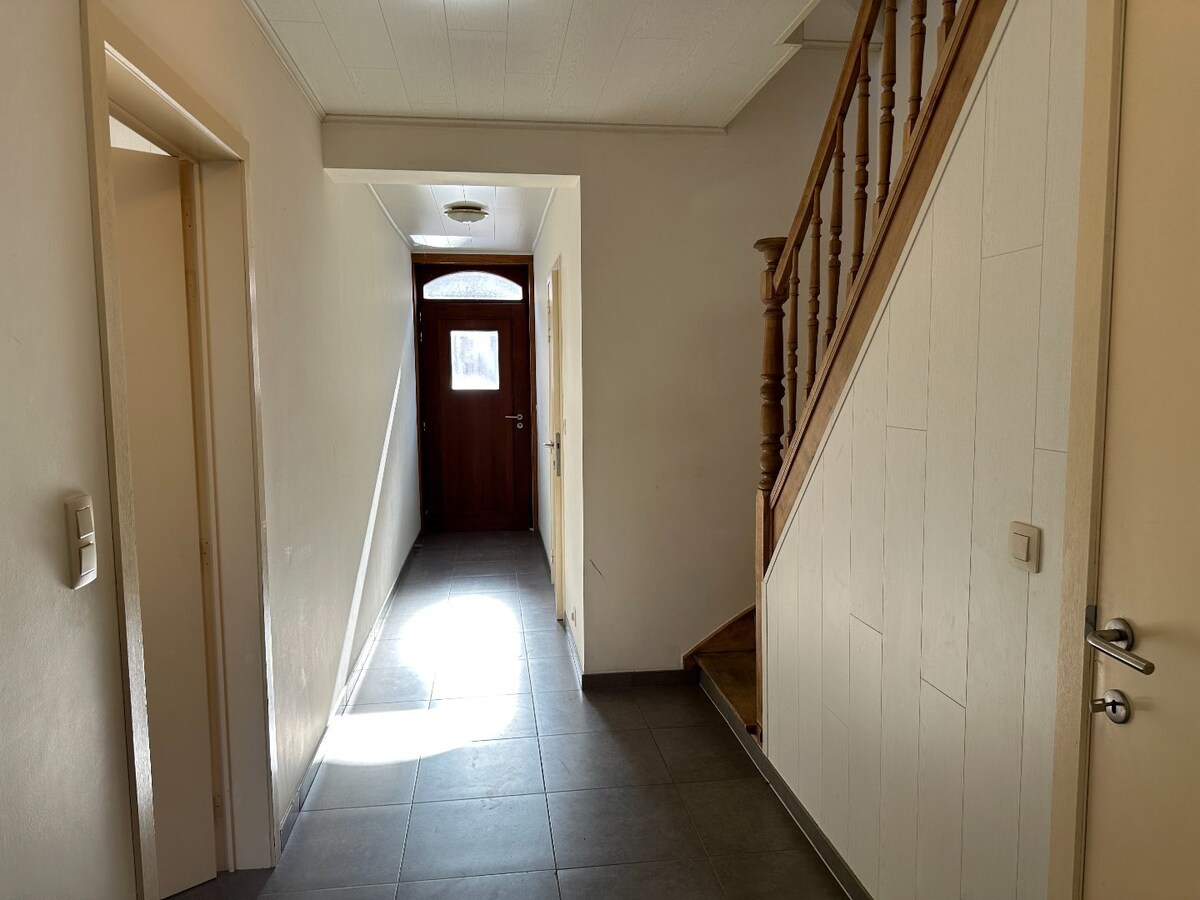 Verrassend ruime woning in het Centrum van vladslo 