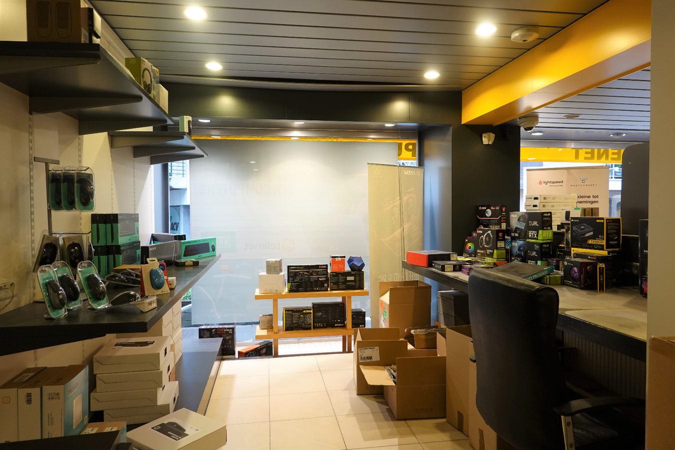 Commerciële ruimte in centrum Gistel 