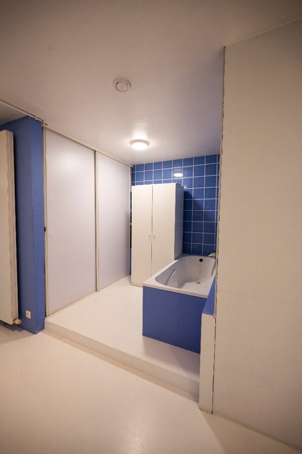 EXCLUSIEVE LOFTVILLA IN OASE VAN RUST OP ZUCHT VAN ZEE 