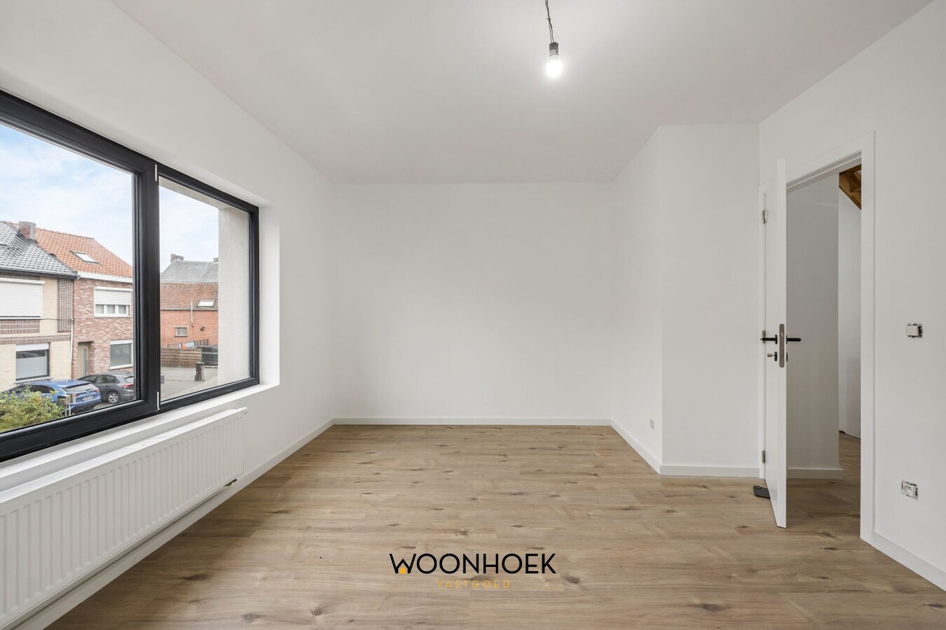 Gerenoveerde, 4-slpk woning met 2 badkamers en tuin! 