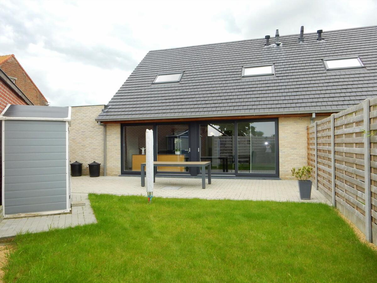 Mooie nieuwbouwwoning met 3 slaapkamers en tuintje 