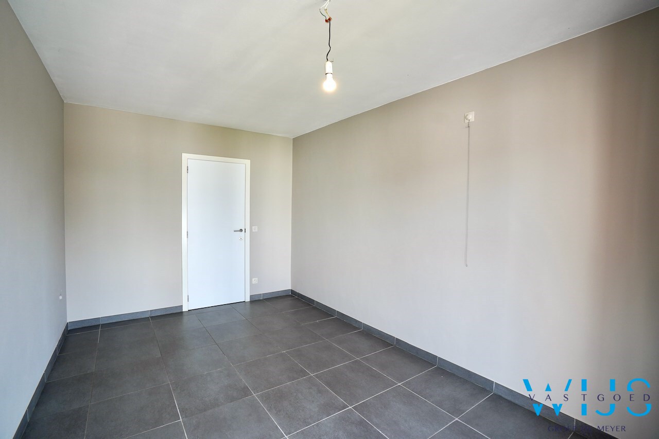 Tof 3 slaapkamer appartement te Ertvelde ! 