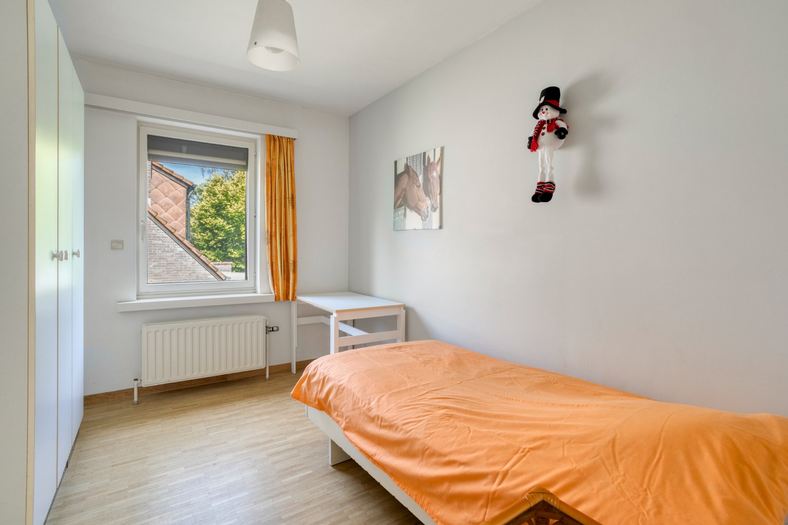Ruime split-level gezinswoning op een prachtig perceel van 1.238 m² in de gegeerde wijk Elshout te Schoten 