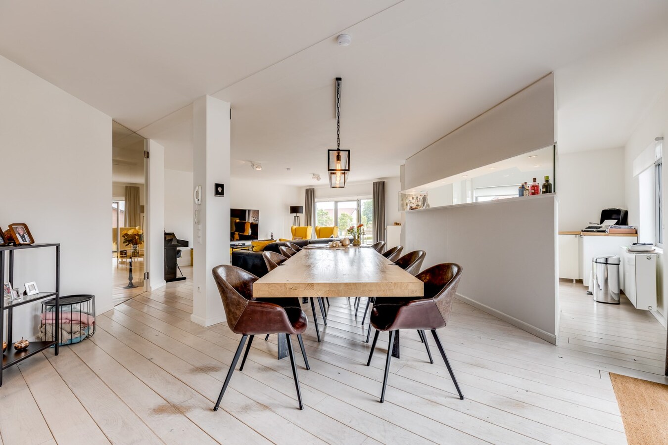 Gerenoveerde duplex met 3 slpk te Pelt! 