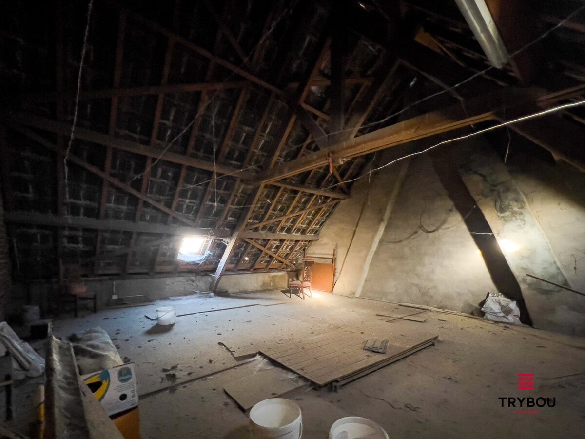 Centraal gelegen halfopen bebouwing 