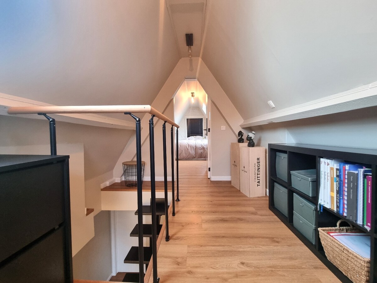 Recent, met oog voor detail gerenoveerde, zeer aangename woning te Heist 