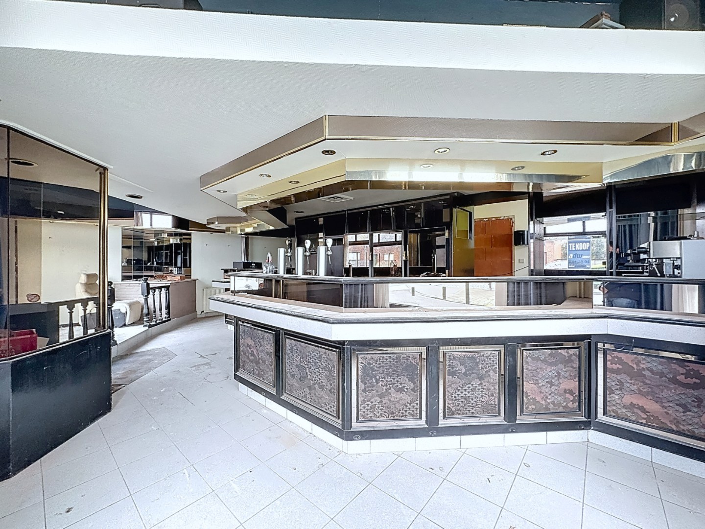 Centraal gelegen horecazaak/handelspand 